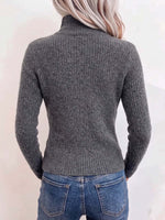 Women's Solid Color High-neck Long-sleeve Casual Slim-fit Knit Top