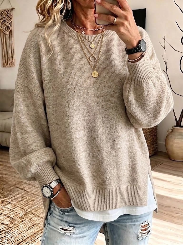 Loose-fit Knit Sweater With A Round Neck, Lantern Sleeves, And Side Slits